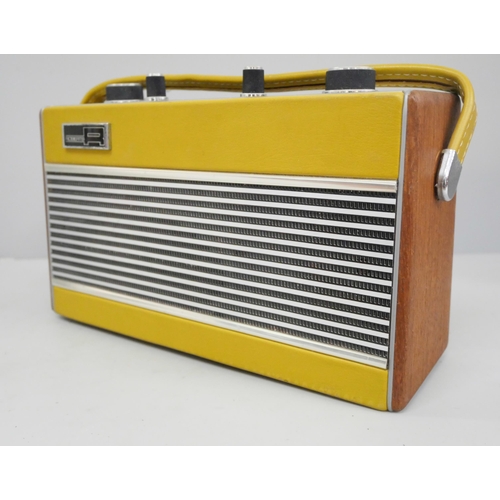 778 - A 1970s Roberts RIC2 radio