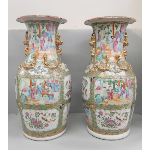 787 - A pair of famille verte Chinese export porcelain vases, 45cm, one with hairline crack