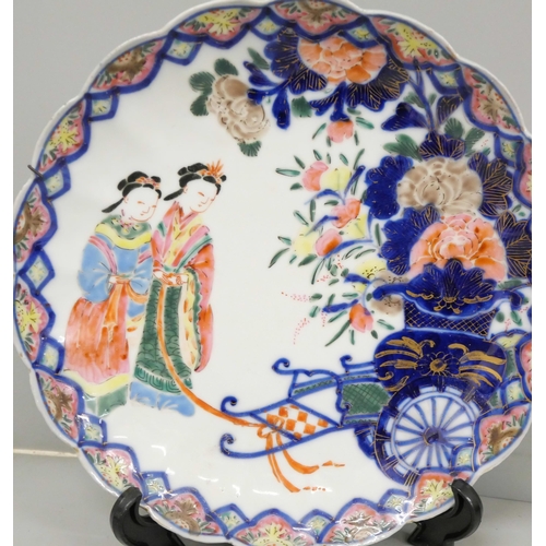 790 - Five Chinese Export porcelain plates