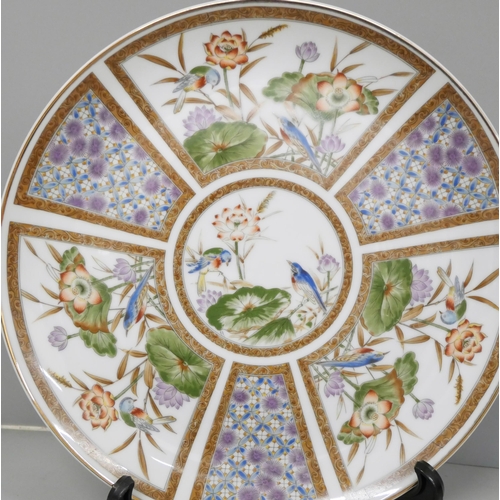 790 - Five Chinese Export porcelain plates