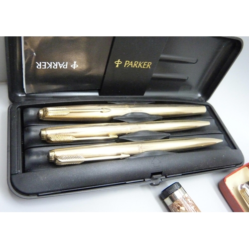 860 - A collection of pens - two Wyvern fountain pens with gold nibs, two Parker pens with gold nibs and t... 