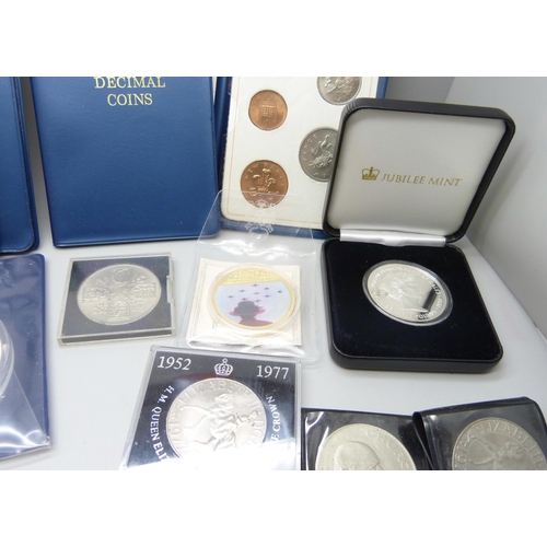 866 - Two silver proof five pound coins and a 1966 US half dollar together with other commemorative crowns... 