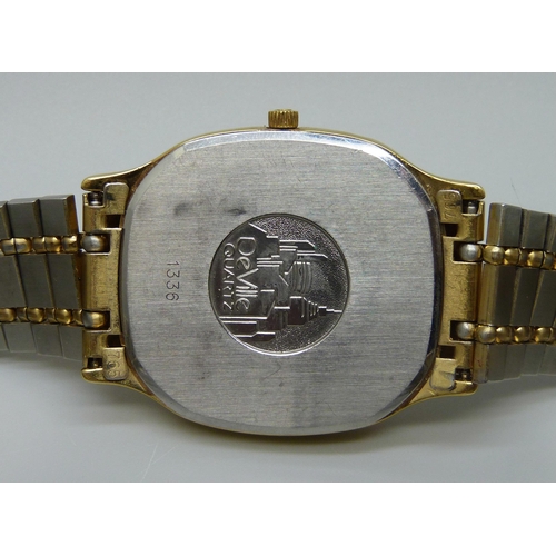 966 - An Omega De Ville wristwatch, 33mm including crown, on an Omega bracelet