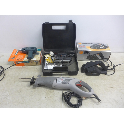 5016 - A quantity of power tools including a Performance Power PR5850 reciprocating saw, A Black and Decker... 