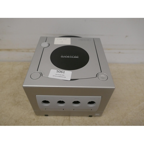 5061 - A Nintendo Gamecube with controller, cables, HDMI adapter and Mario Kart Double Dash game