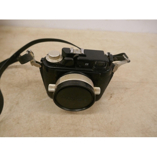 5068 - A collection of photography equipment including, two camera bodies Nikkor Calypso 2 and Nikon FG-20 ... 