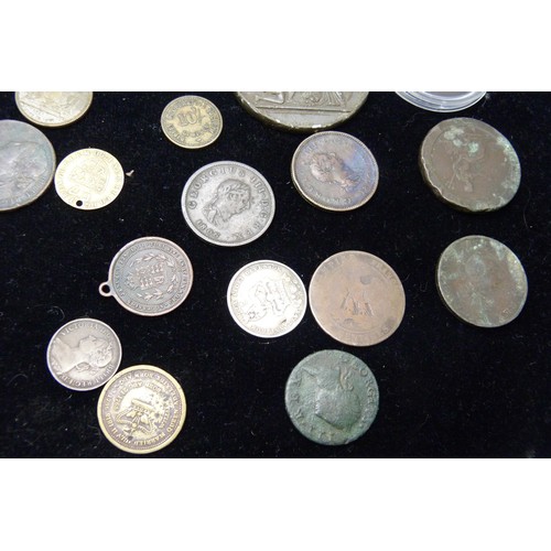 850B - A mixed lot of early copper coins and medallions