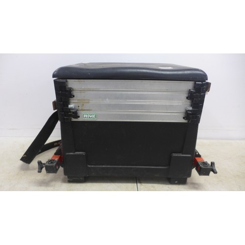 5041B - A Rive fishing tackle seat box