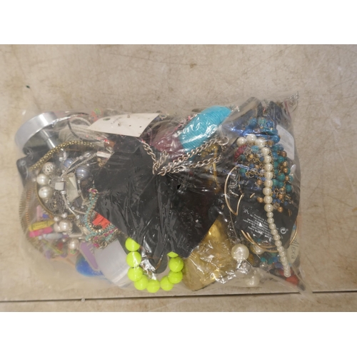 5087 - 2 bags of costume jewellery