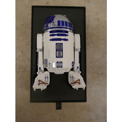 5084 - A Star Wars R2-D2 app enable droid and a Star Wars episode one Queen Amidala figure