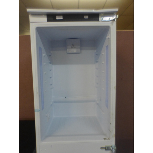 4012 - CDA  50/50 Integrated Fridge Freezer (Door requires attention) (Frost Free) - model no. -FW925, Orig... 