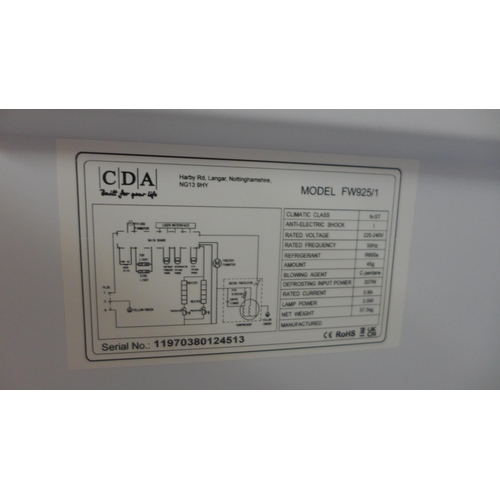 4012 - CDA  50/50 Integrated Fridge Freezer (Door requires attention) (Frost Free) - model no. -FW925, Orig... 