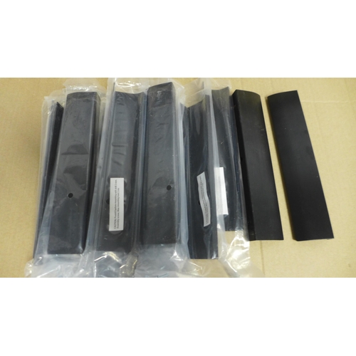 4052 - Quantity Of Black Kitchen Handles And Sliding Robe 2 Door System Accessorie Set (463-203) *This lot ... 