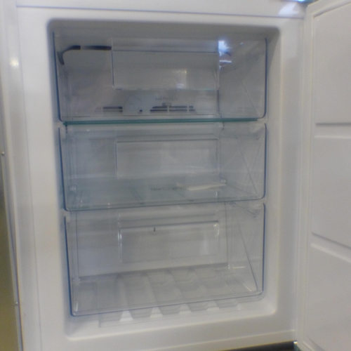 4065 - Zanussi 70/30 Fridge Freezer - Frost Free - Model ZNNN18ES3 , Original RRP £748.34 inc Vat (463-119)... 