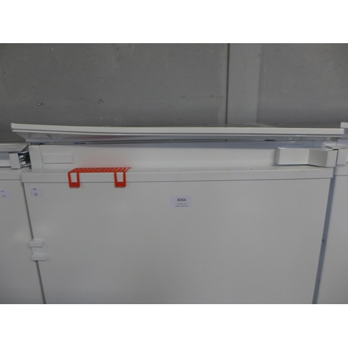 4066 - AEG Integrated 70/30 Fridge Freezer (Frost Free) ( Transit Damaged) - Model OSC6N181ES, Original RRP... 