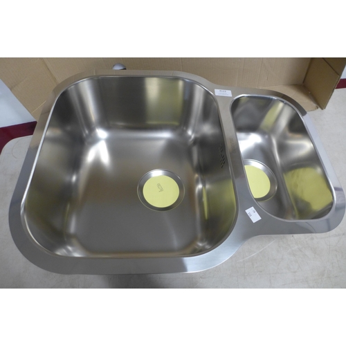 4122 - Ecuador 1.5 Bowl RVS U/mount Stainless Steel Sink - model no. -BL453665, Original RRP £207.5 inc Vat... 