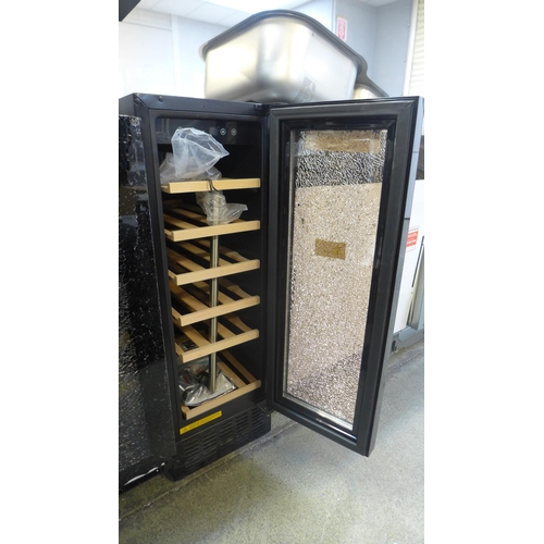 4136 - Viceroy Under Counter Wine Cooler ( Damaged Door) - model no. - WRWC30BK, Original RRP £332.5 inc Va... 