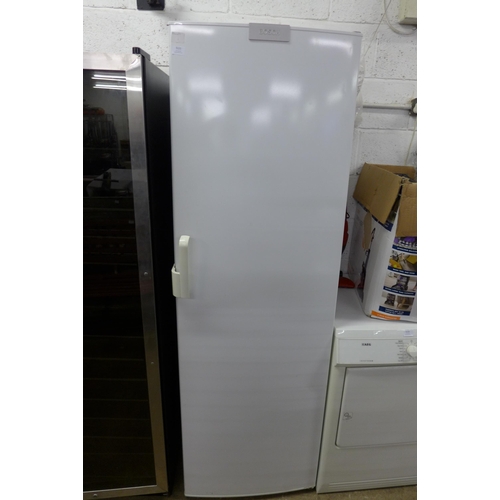 5121 - A Bosch Classixx free standing tower fridge