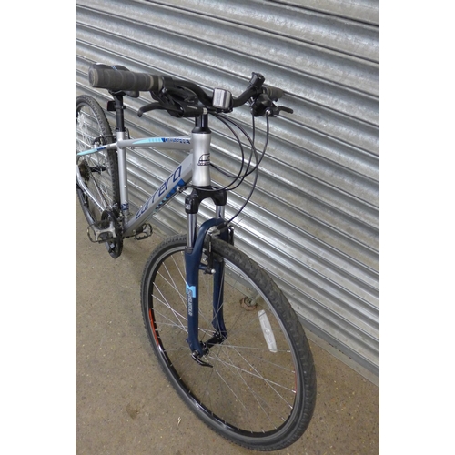 5138 - A Carrera Crossfire hardtail gents mountain bike *Police repossession