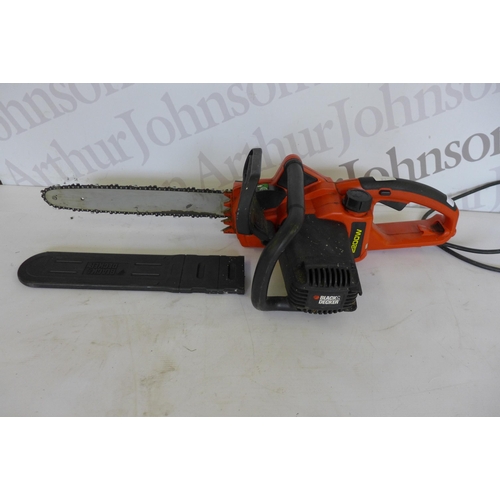 5164 - A Black and Decker GK2240T type 2 electric chainsaw