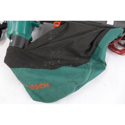 5169 - A Bosch 3-600 HA1 171, 240V garden blower vac with collection bag