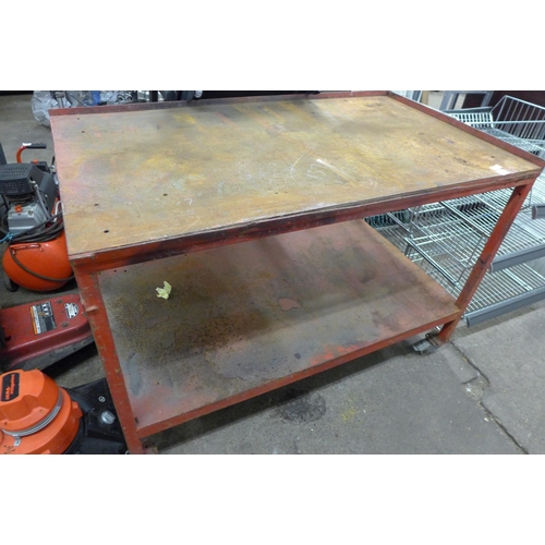 5199 - A 6ft x 2ft metal workshop table