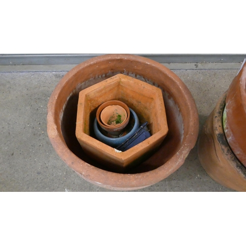 5157 - A quantity of assorted concrete and terracotta planters