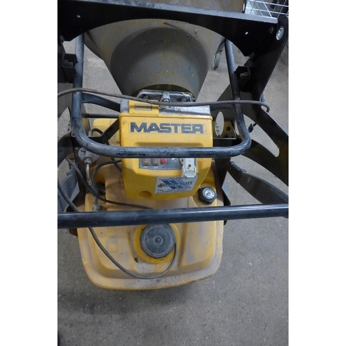 5149 - A Master MGS XL 95R diesel workshop heater