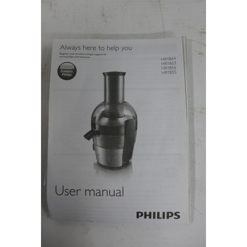 5235 - A Philips 2 litre juicer