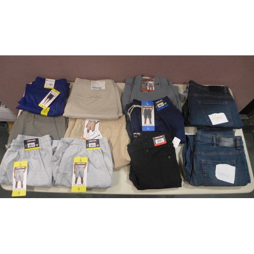 6262 - Quantity of men's jeans 2 shorts to include Champion, English Laundry, Mondetta, etc. various sizes ... 