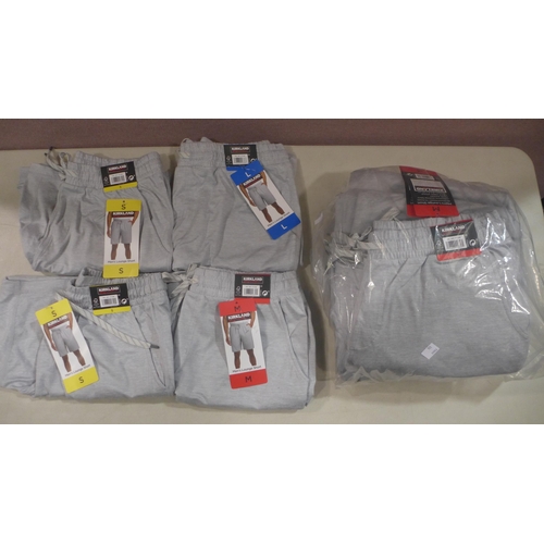 6264 - 14 x Kirkland Men's grey shorts  (sizes S, M, L) (336-73003) *This lot is subject to Vat