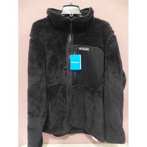 6330 - Columbia fleece jackets in black, size 2 x M, 1 x L (332-85005) *This lot is subject to Vat