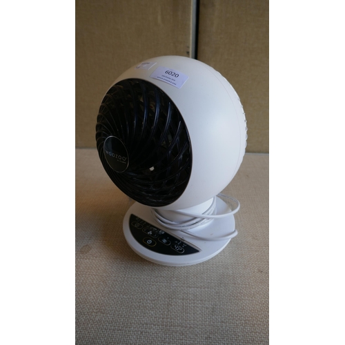 6020 - Iris Woozoo 5 Speed Fan with box (337-515) *This lot is subject to Vat