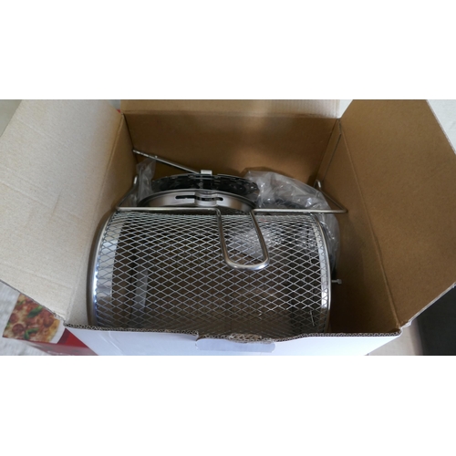 6021 - Instant Pot Air Fry Oven with box (337-29) *This lot is subject to Vat