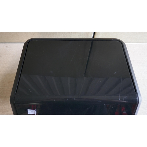 6030 - Sur La Table Air Fryer (337-285) *This lot is subject to Vat