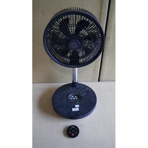 6033 - Nsa Folding Stand Fan     (337-305) *This lot is subject to Vat