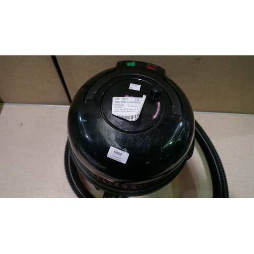 6069 - Henry Micro Hi-Flo Vacuum Cleaner with box and parts (Hetty Lid) Original RRP £139.99 + Vat (337-232... 