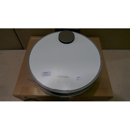 6119 - Samsung Jet Bot Robot Vacuum Cleaner with Charger and Box, Original RRP £449.99 + Vat (337-239) *Thi... 