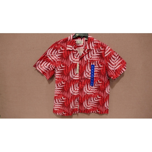 6315 - Quantity of Penguin Hawaiian style red shirts, various sizes (332-85008) *This lot is subject to Vat