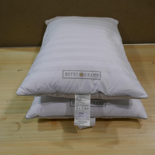 6190 - Two Hotel Grand Jumbo Down Pillows (332-559) *This lot is subject to Vat