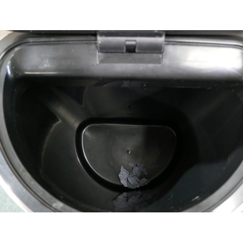 6197 - 47L Eko Semi Round Motion Sensor Bin (Damaged Lid) (337-65) *This lot is subject to Vat