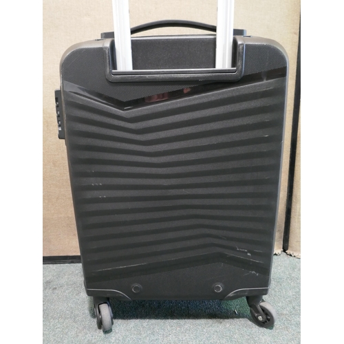 6206 - American Tourist Jet driver Carry on Black Suitcase (Damaged Zip)   (337-14) *This lot is subject to... 