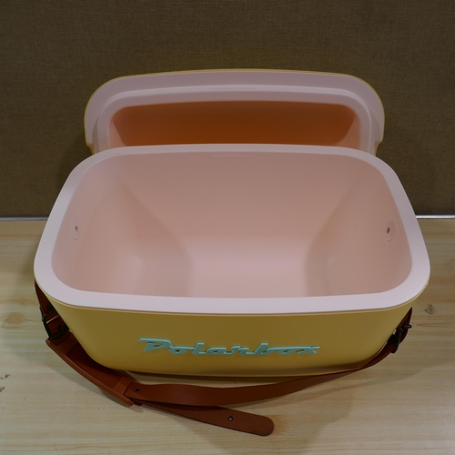 6216 - Polarbox Retro Cooler (337-265) *This lot is subject to Vat