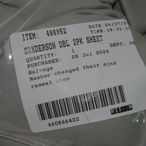 6395 - Sanderson Double Fitted Sheet 300Tc, Nemcor Cooling Throw   (337-47,61) *This lot is subject to Vat