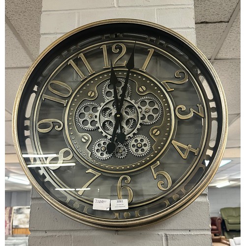 3061 - A silver mechanical clock