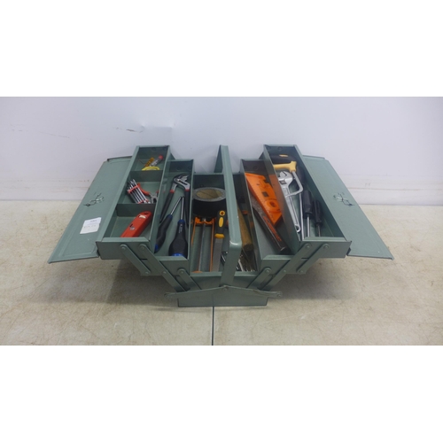 5001 - A cantilever tool box with various hand tools including pliers, wrenches, safety knife, screwdrivers... 