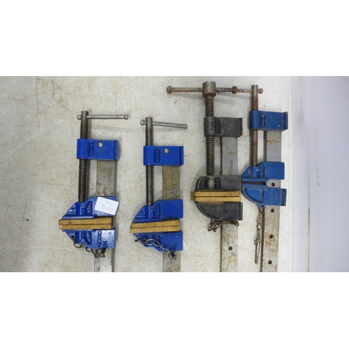 5028 - 3 Record 135 sash clamps and 1 other sash clamp