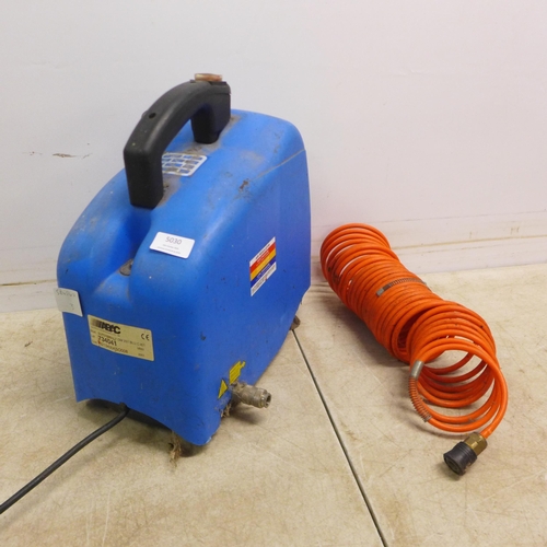 5030 - An ABAC Super family OM231, 2HP air compressor