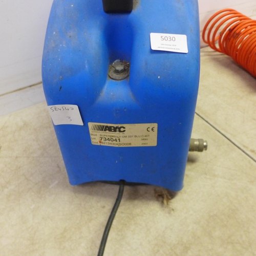 5030 - An ABAC Super family OM231, 2HP air compressor