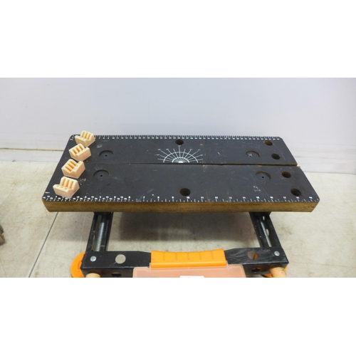 5037 - A tabletop workbench with suction cups and a 52D joiners vice